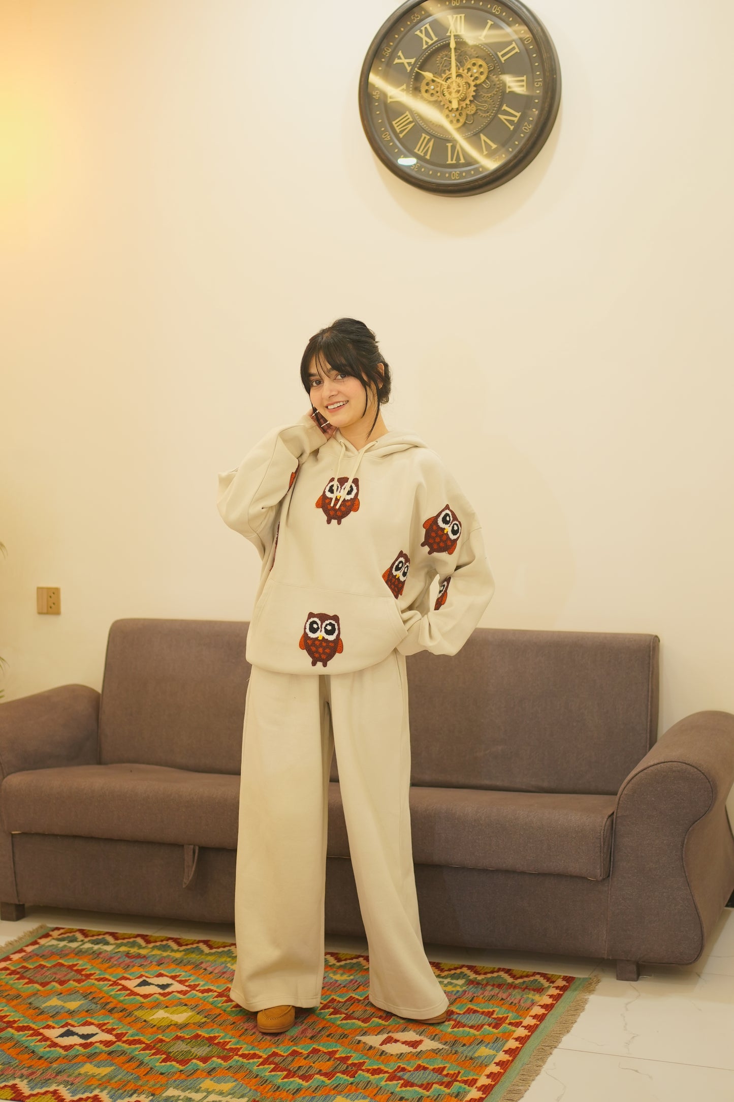 OVERSIZED BEIGE OWL HOODIE