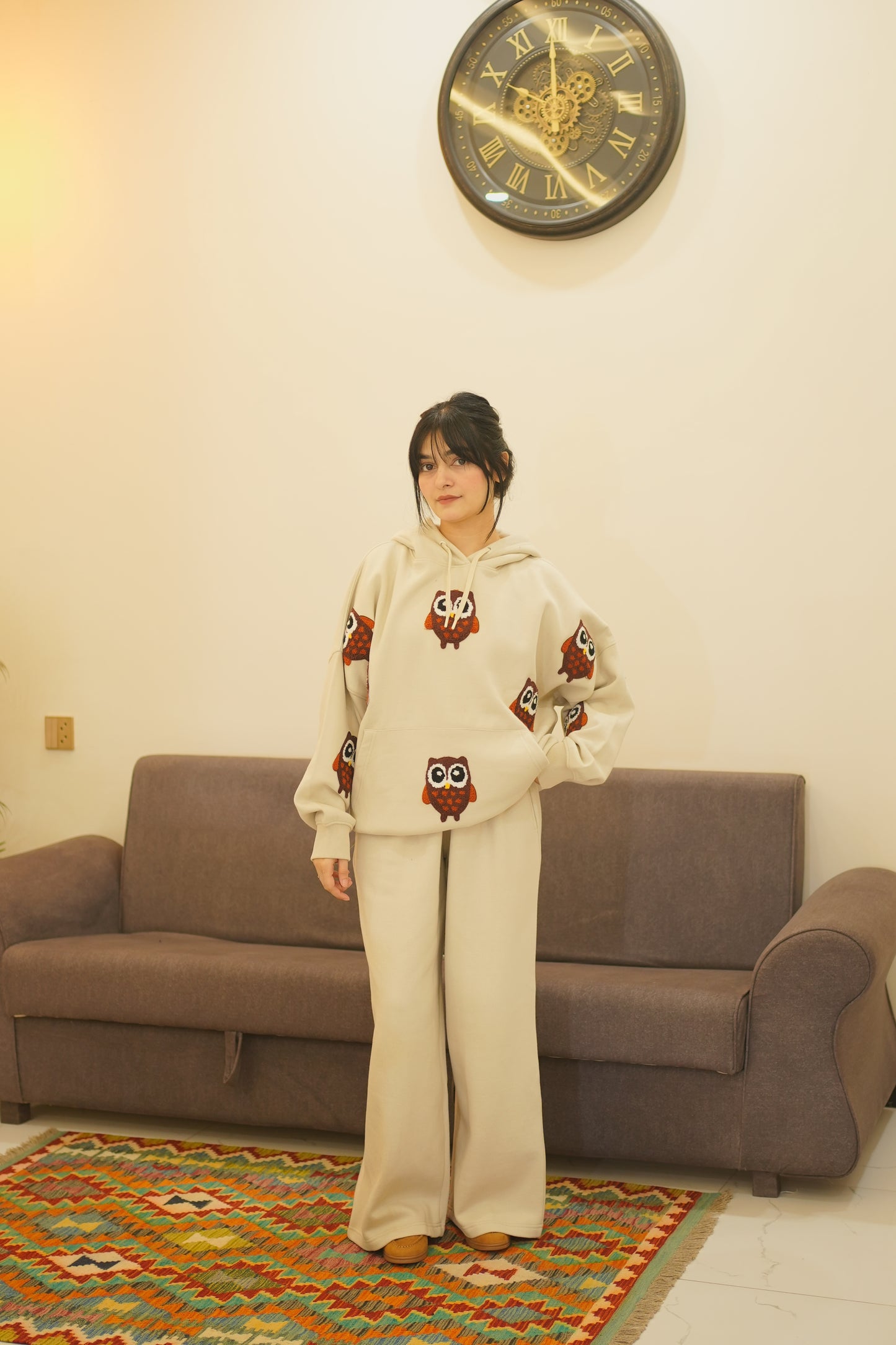 OVERSIZED BEIGE OWL HOODIE