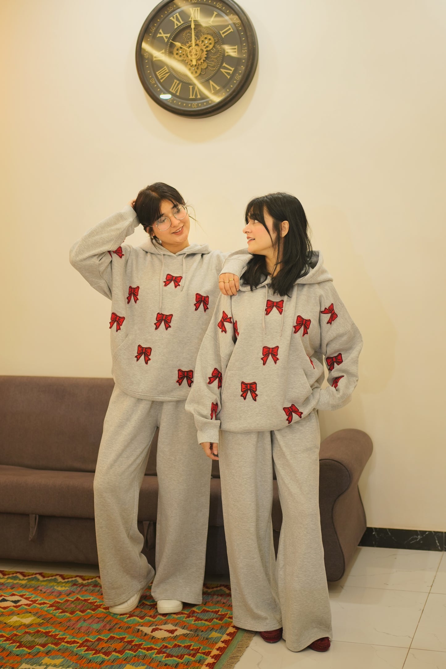 OVERSIZED GREY POOKIE HOODIE