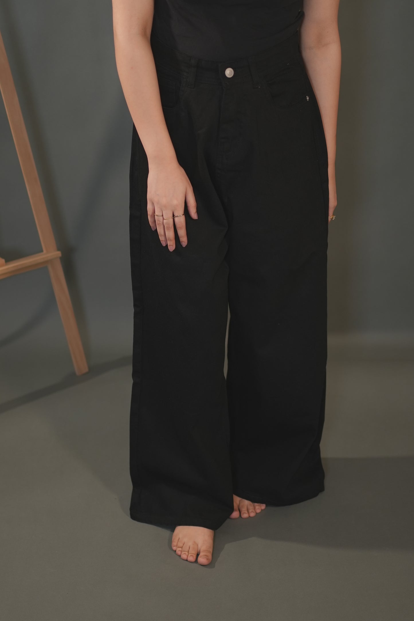 Wide Leg jeans- black002