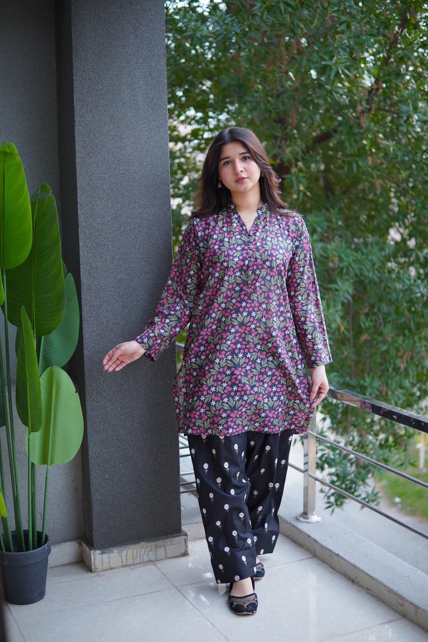 2 Pc - Embroided Farshi Shalwar With printed Shirt - 888