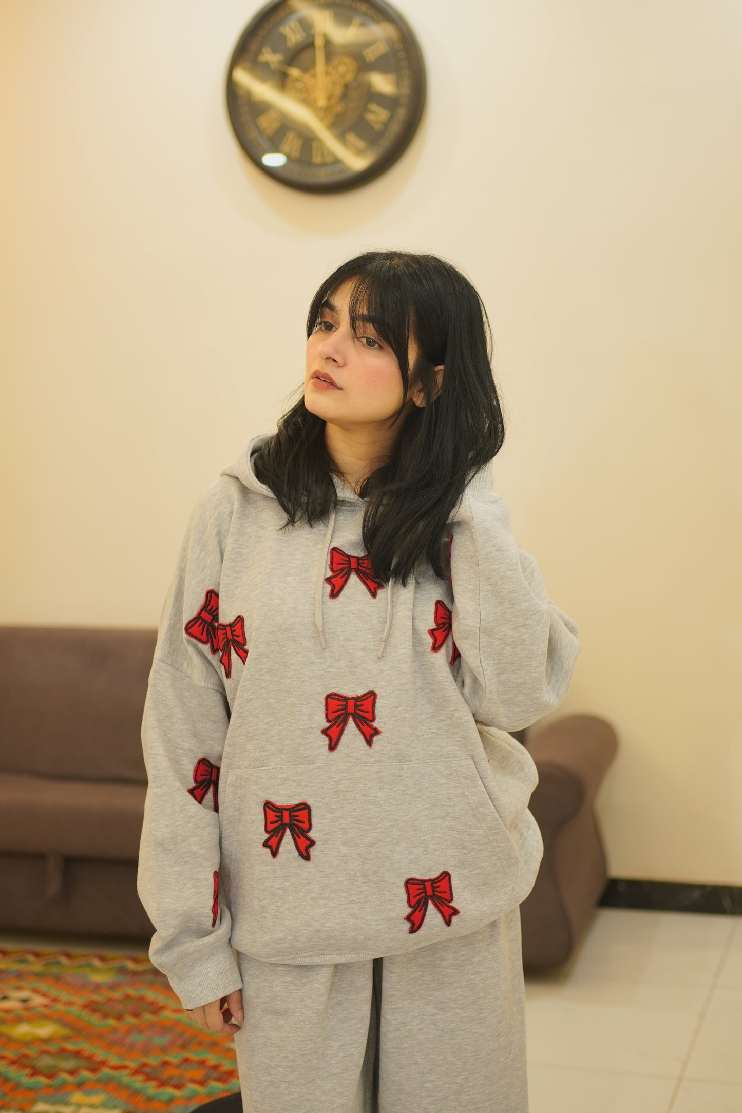 OVERSIZED GREY POOKIE HOODIE