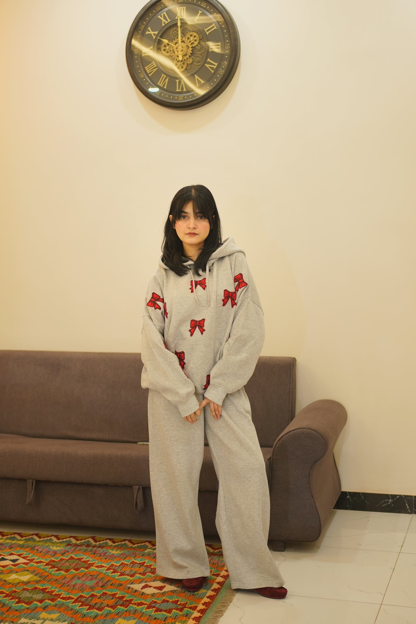 OVERSIZED GREY POOKIE HOODIE