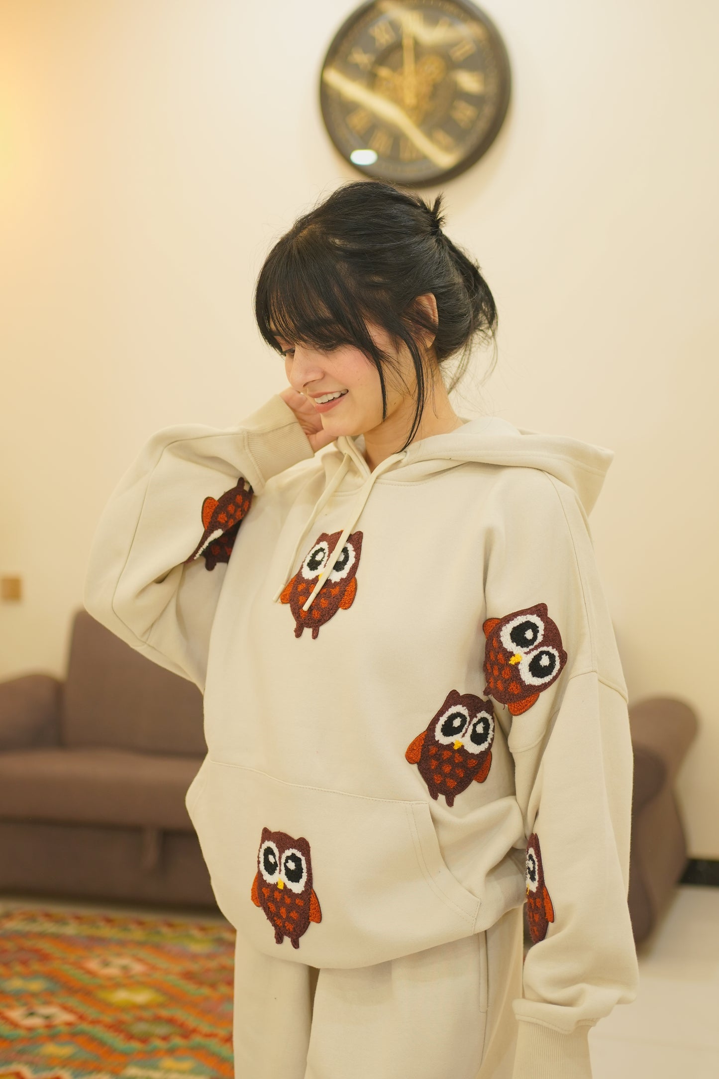 OVERSIZED BEIGE OWL HOODIE