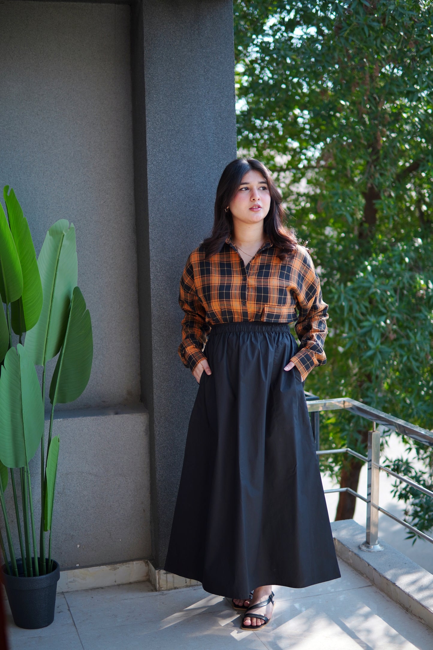 Skirt Shirt Pair plain black skirt with orange check shirt -OO8 S